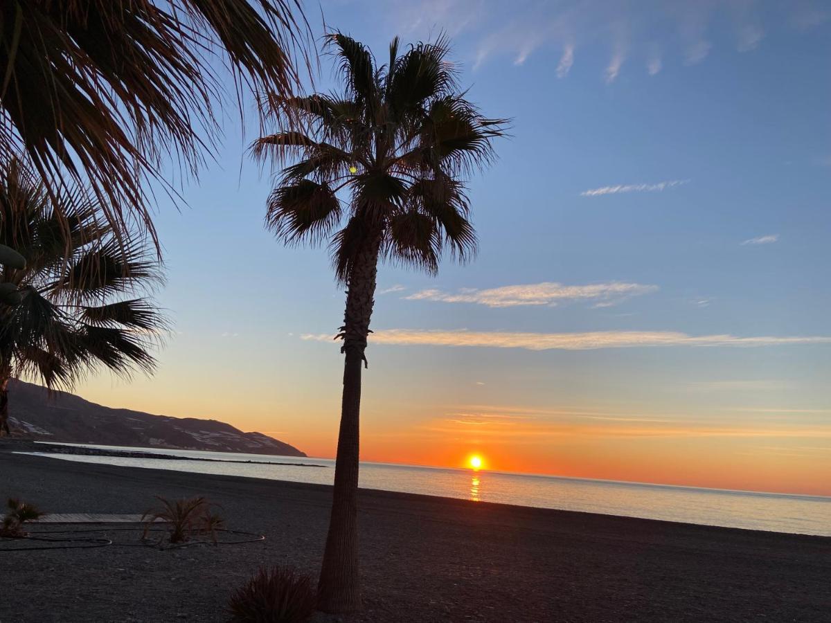 Apartamento La Mamola Esterno foto